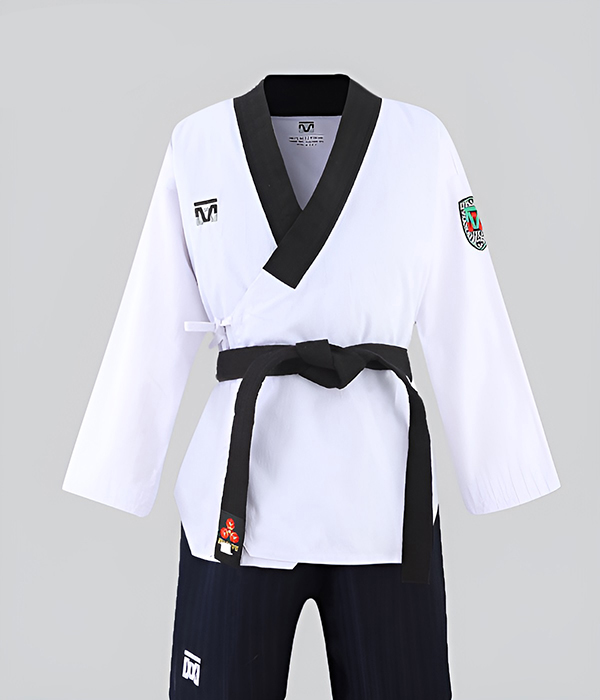 DOBOK POOMSAE DAN HOMBRE